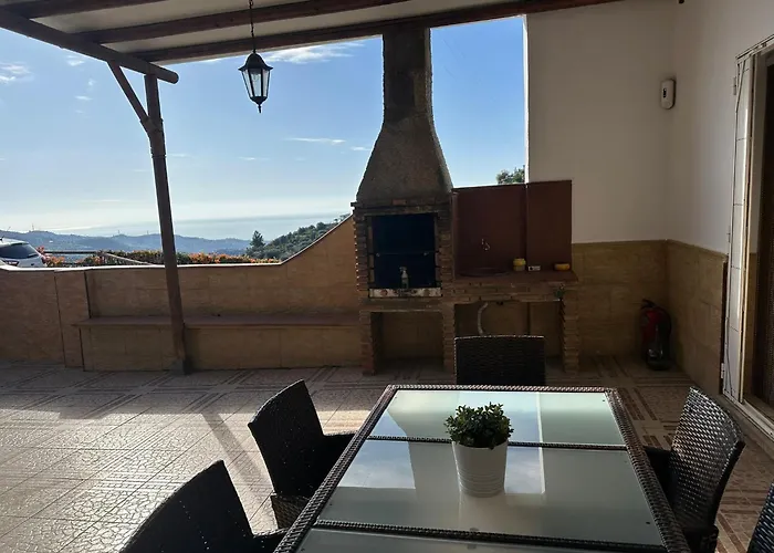 La Casa Del Corazon - Seaview - Breakfast - Netflix