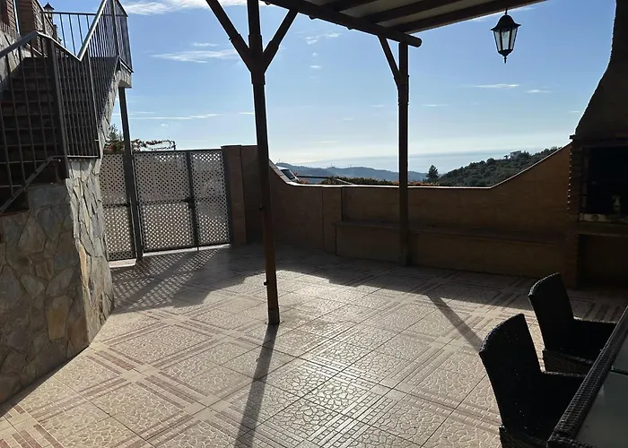 La Casa Del Corazon - Seaview - Breakfast - Netflix