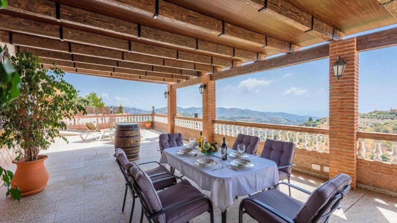La Casa Del Corazon - Seaview - Breakfast - Netflix Apartament
