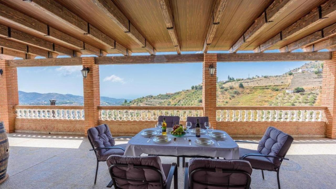 La Casa Del Corazon - Seaview - Breakfast - Netflix Apartment